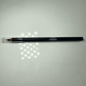 CHANEL Le Crayon Kohl Intense Eye Pencil in Marine